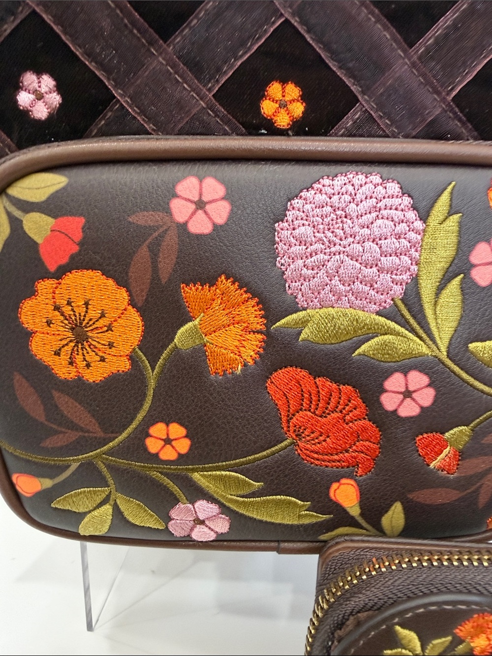 Boxlunch Exclusive Disney Minnie Velvet Floral Mini Backpack & Matching Wallet - Picture 3 of 7